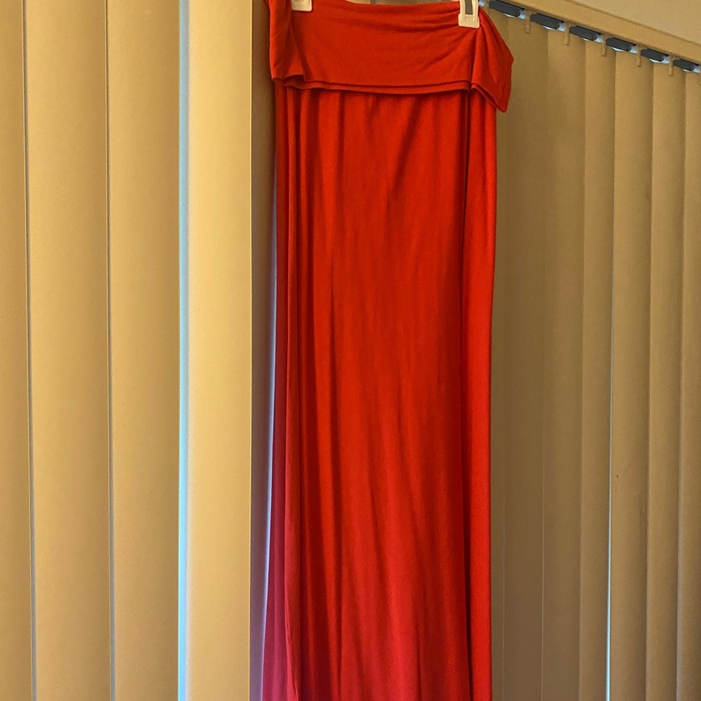 Maxi skirt
